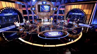 Natasha Leggero vs. Lauren Ash on Celebrity Family Feud!