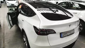 Tesla Model Y (2022) Shanghai - Berlin Vergleich