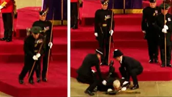 Royal Guard Collapses Near Queen Elizabeth II’s Coffin