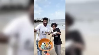 Beach please | Beach clean up | Rj Roshan | BindhastMulgi