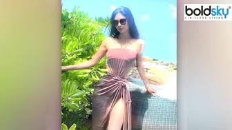 Mouni Roy Bold Pink Bikini Viral Maldives Vacation के दौरान मस्ती करती आई नजर l *Entertainment