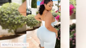 OMG ???? she is so hot ???? || beautiful curvy model ????????????????????#models #viralshort #viralvideos