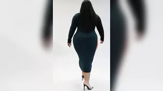 Glamorous ???????? models lifestyle curvy woman????in Flirty moment style. plus size women beauty fashion.