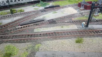 Model Railway Operations at the Steam Locomotive Engine Shed - Smoky Model Trains in HO Scale