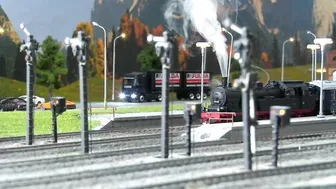 Model Railway Operations at the Steam Locomotive Engine Shed - Smoky Model Trains in HO Scale