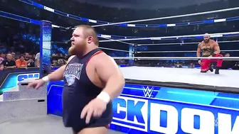 Braun Strowman clears the runway of the Maximum Male Models: SmackDown, Sept. 16, 2022