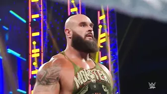 Braun Strowman clears the runway of the Maximum Male Models: SmackDown, Sept. 16, 2022