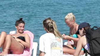 Farting at Beach PRANK ???????? Best of Just For Laughs