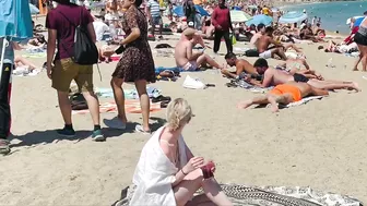 Barcelona beach walk/ beach Barceloneta