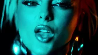 David Guetta & Bebe Rexha - I'm Good (Blue) [Official Music Video]