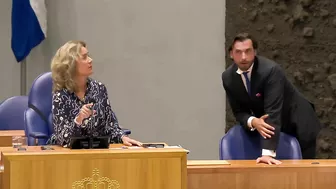 CHAOS IN TWEEDE KAMER - Kabinet loopt weg bij complotgewauwel BAUDET