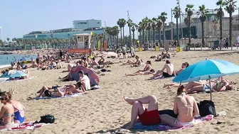 Barcelona beach walk / beach Sant Sebastia