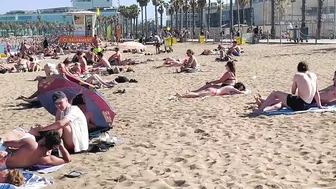 Barcelona beach walk / beach Sant Sebastia