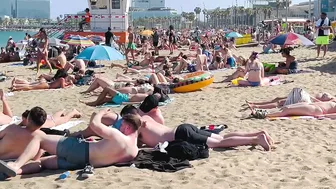 Barcelona beach walk / beach Sant Sebastia