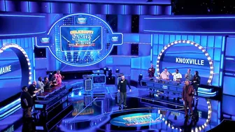 'Jackass' Star Johnny Knoxville Plays Fast Money - Celebrity Family Feud