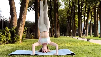 Yoga Art - stretching Girl Meditation