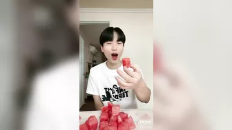 I think I did it better Mama ???? @Ox_Zung Official TikTok | CEO of Mama Funny Videos