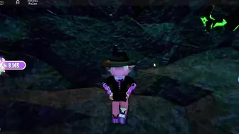 EASY How To Find My Dolly Item Chest Location Blackwood Caverns Wickery Cliffs Royale High Halloween