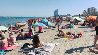 Beach Barceloneta????????Barcelona beach walk