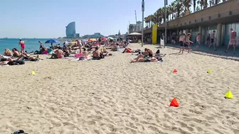 Beach Barceloneta????????Barcelona beach walk