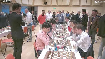 Magnus Carlsen WATCHES His TEAM GAMES like a COACH After He Finished His Game in European Club Cup