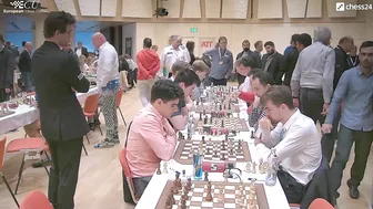 Magnus Carlsen WATCHES His TEAM GAMES like a COACH After He Finished His Game in European Club Cup