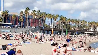 Beach Barceloneta????????Barcelona beach walk