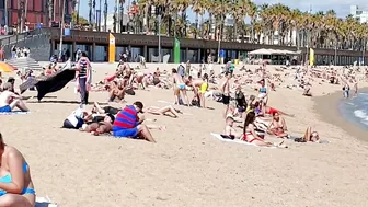 Beach Barceloneta????????Barcelona beach walk