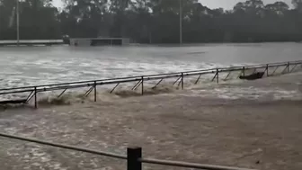 The wrath of nature hit Australia! River stream flooded the city of Bendigo, Victoria