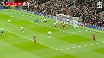 HIGHLIGHTS: Liverpool 1-0 Manchester City | Salah's solo strike wins it!