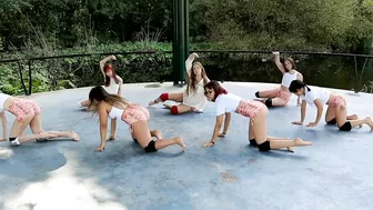 TWERK choreography with the GIRLS to reveal my BIG SURPRISE!