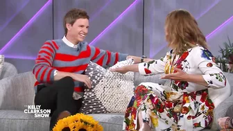 Emily Deschanel & Eddie Redmayne Have Celebrity Amnesia