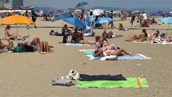 Barcelona beach walk ????????beach Sant Miquel