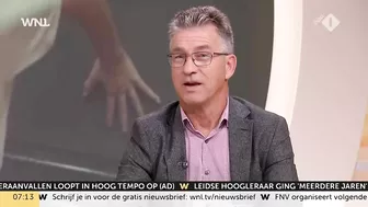 Klimaatactivist lijmt zich live op tv vast aan talkshowtafel Jinek