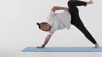 Side Plank (Vasisthasana) - Yoga Asana Tutorial