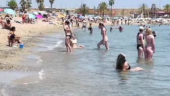 Barcelona beach walk ????????beach Somorrostro