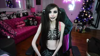 Eugenia Cooney Gets Annoyed After Feeling Attacked On Stream