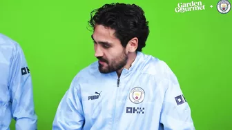 60 SECOND BURGER CHALLENGE! | Gundogan v Rodri v Ake - who makes the best plant-based burger..?