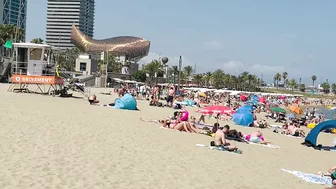 ????????????Beach Somorrostro, Barcelona beach walk