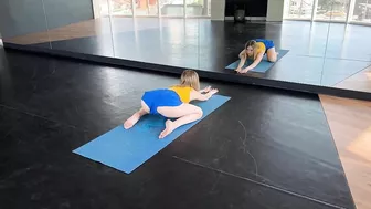 Yoga Training-Sexy Yoga Subscribe Please ????