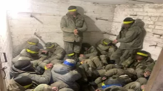 HUNGER GAMES - RUSSIAN SOLDIERS ARE SURRENDERING WITHOUT FOOD AND WATER || 2022