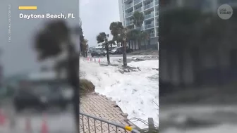 Nicole batters Florida, Daytona Beach sees storm surge, floods | USA TODAY