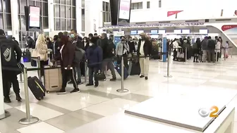 Holiday travel rush begins ahead of Thanksgiving