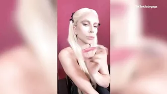 Lady Gaga lovingly trolled by fans for making fake Boomerang on Instagram