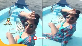 Rashmi gautam Hot Bikini @Enjoy the way