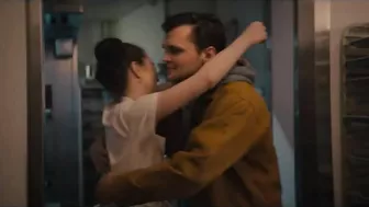 SOMETHING FROM TIFFANY'S Trailer (2022) Zoey Deutch, Ray Nicholson, Romance Movie