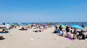 4K - Beach Walking - Barcelona Spain - Summer June 2022