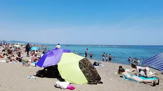 4K - Beach Walking - Barcelona Spain - Summer June 2022