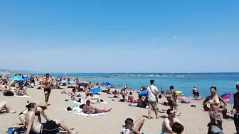 4K - Beach Walking - Barcelona Spain - Summer June 2022