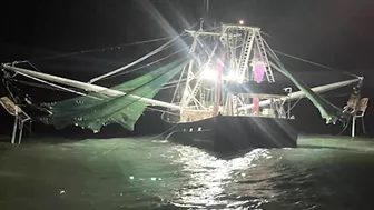 Coast Guard rescues 4 in sinking shrimp vessel south of Jamaica Beach